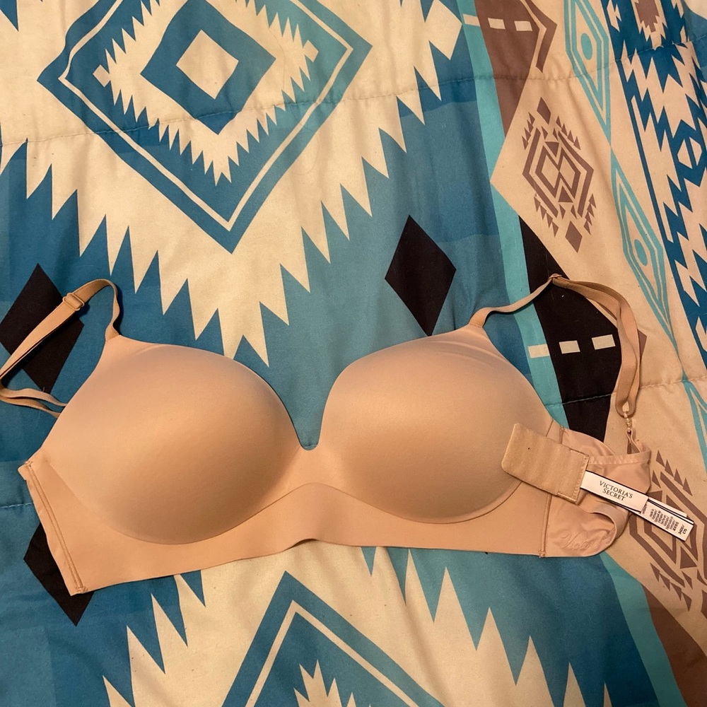 VS Wireless Demi Bra